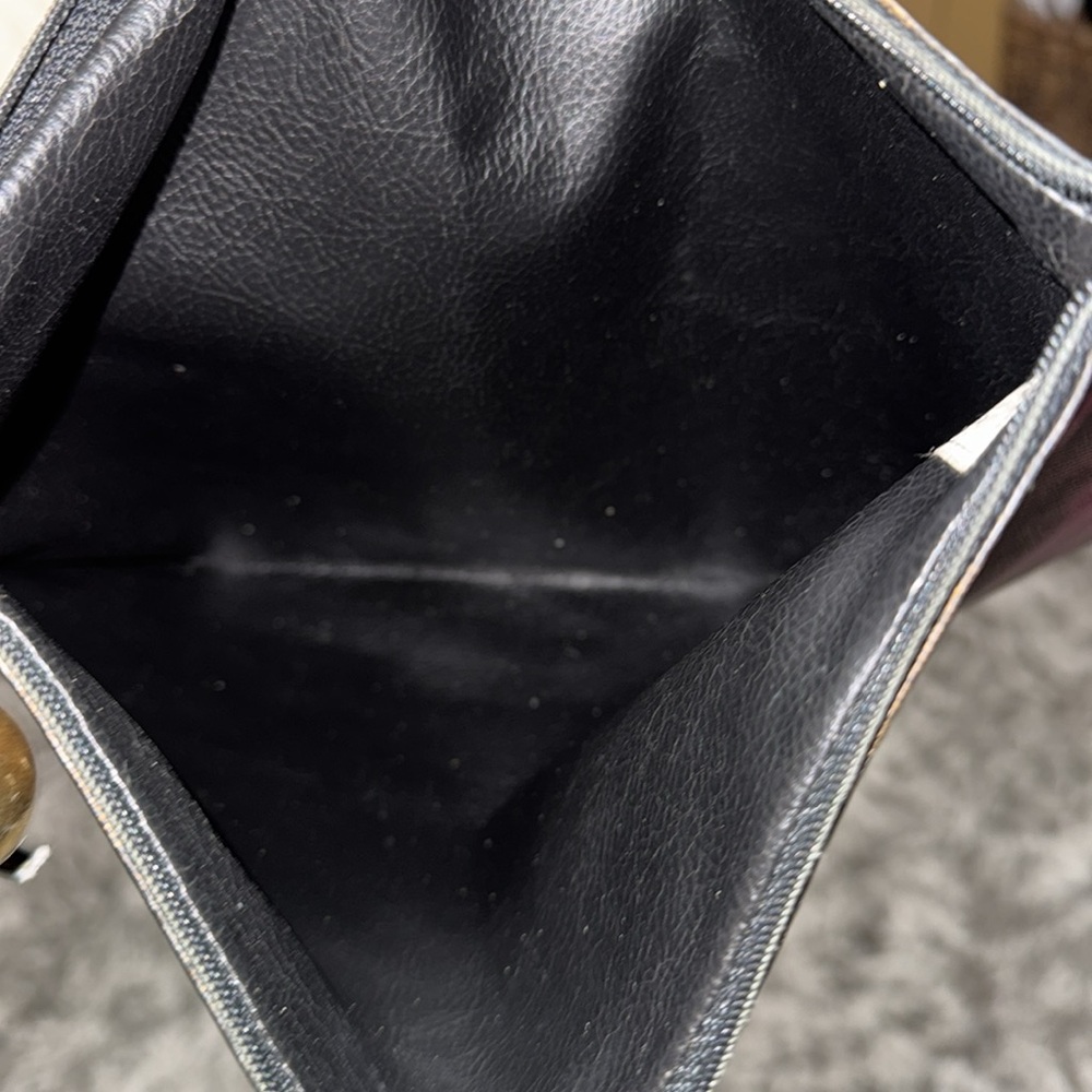 Fendi pouch - Picture 5 of 6